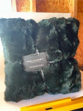 NWT - Dark Green Delancey Home Collection Faux Fur Accent Pillows